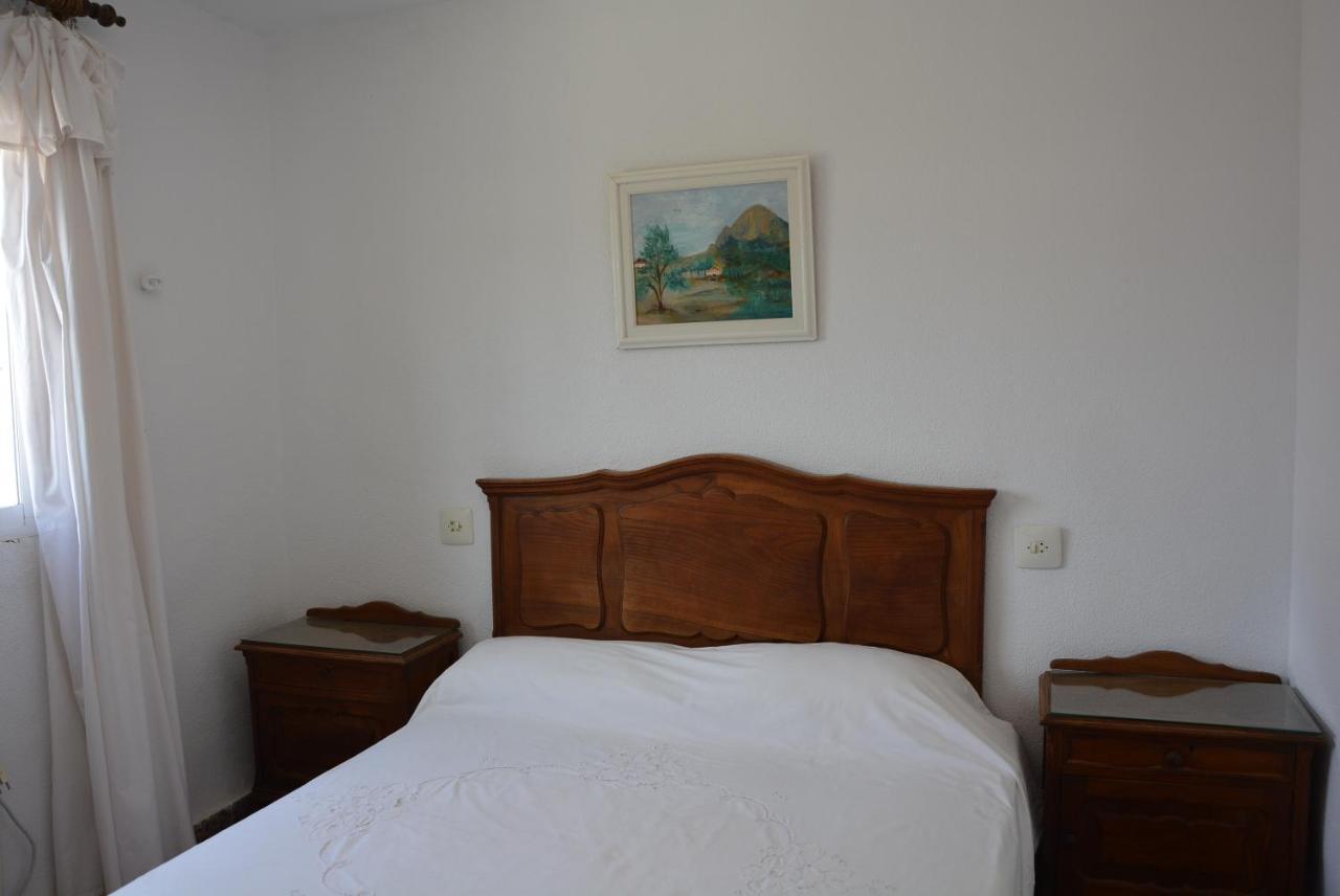 Palmeras, Piscina, Campo De Futbol Y Jardin Privados * Mazarrón
