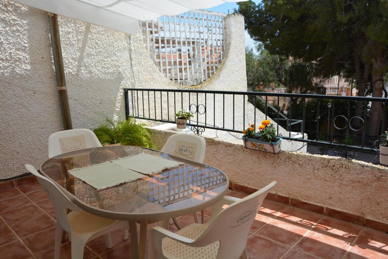 Palmeras, Piscina, Campo De Futbol Y Jardin Privados Mazarrón