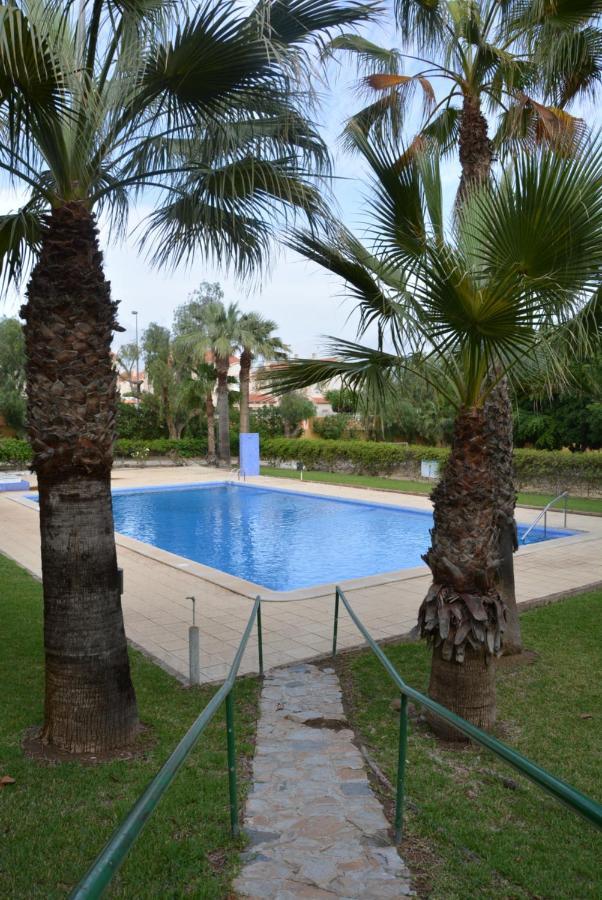Palmeras, Piscina, Campo De Futbol Y Jardin Privados Mazarrón